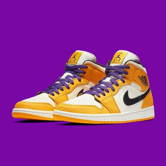 Nike Other - JORDAN
Air Jordan 1 Mid SE Lakers